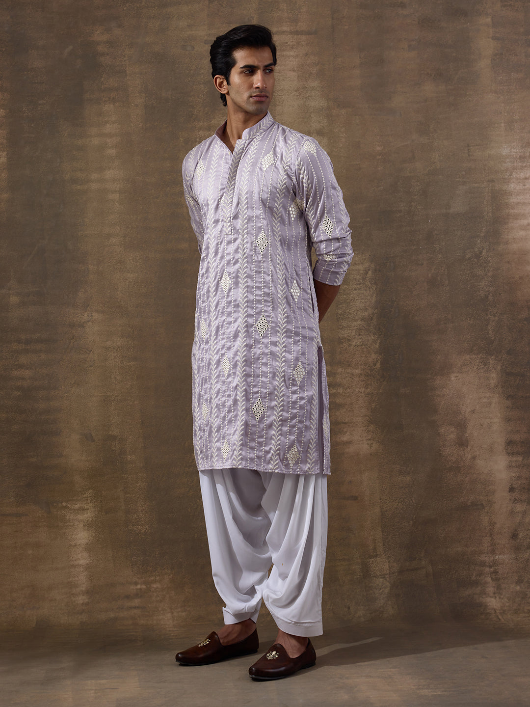 Fresh Lavender Embroidered Men's Kurta