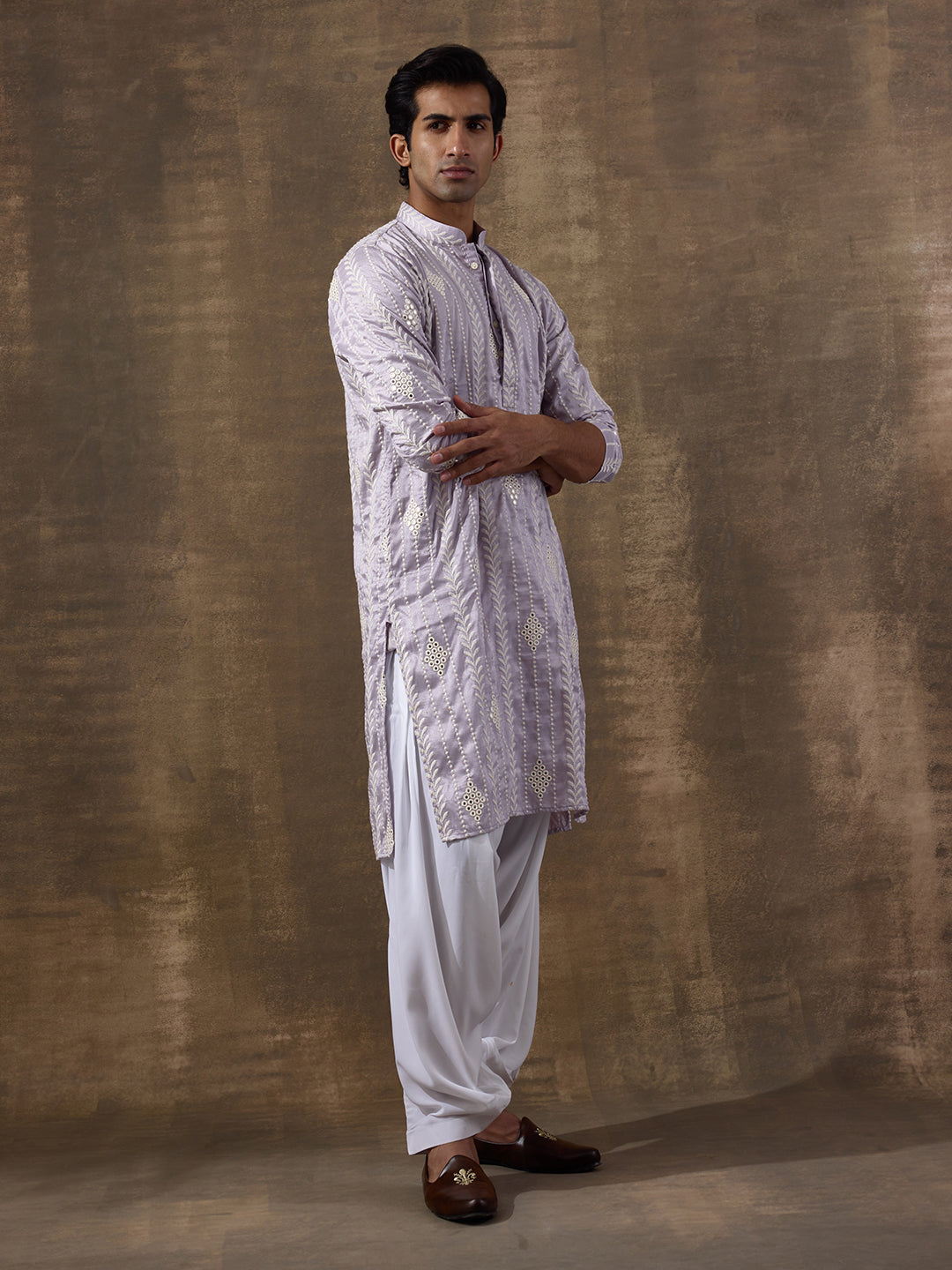 Fresh Lavender Embroidered Men's Kurta