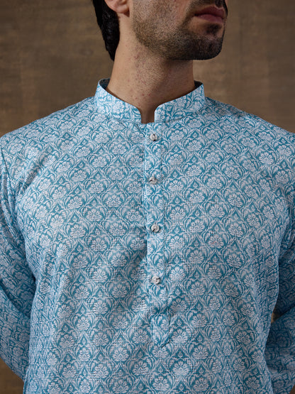 Refined Blue Ethnic Motifs Printed Men's Kurta