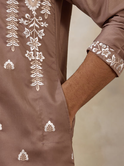 Elegant Nude Aari Embroidered Men's Kurta