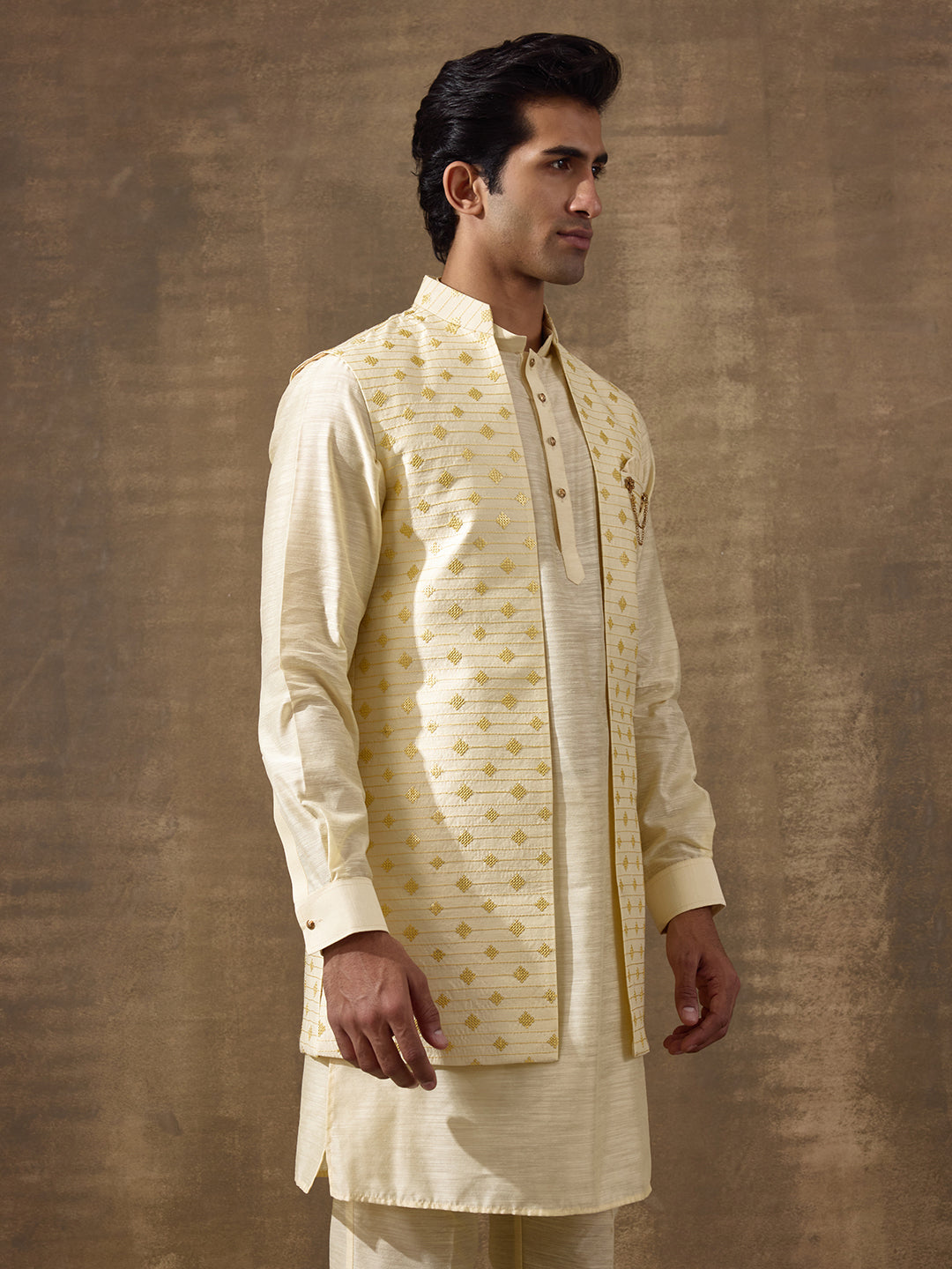 Lemon Ethnic Motifs Men's Kurta Set with Long Jacket