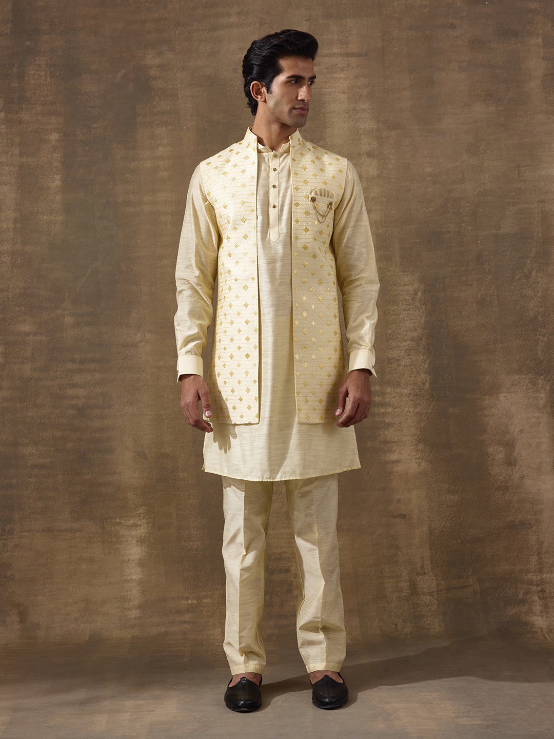 Lemon Ethnic Motifs Men's Kurta Set with Long Jacket