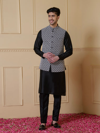 Classic Black Embroidered Men's Kurta Set