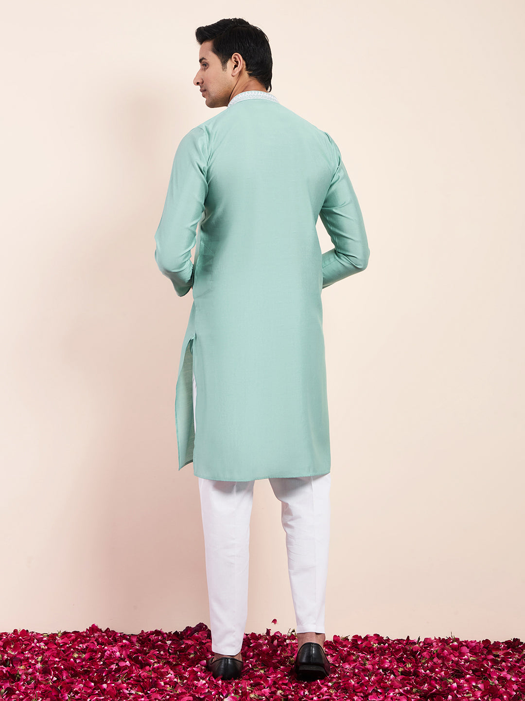 Sea Green Yoke Chikankari Men's Kurta