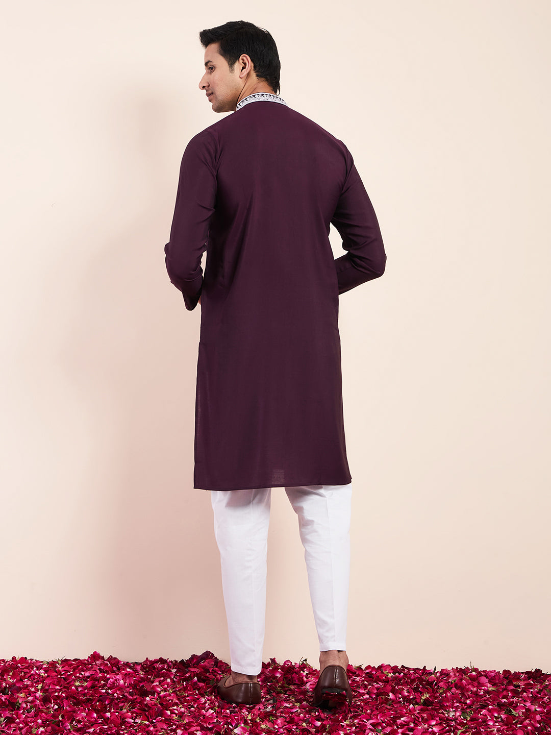 Violet Yoke Chikankari Men's Kurta